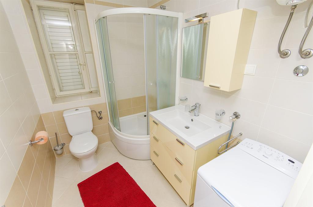 וולה לוקה Apartment Kampanel מראה חיצוני תמונה